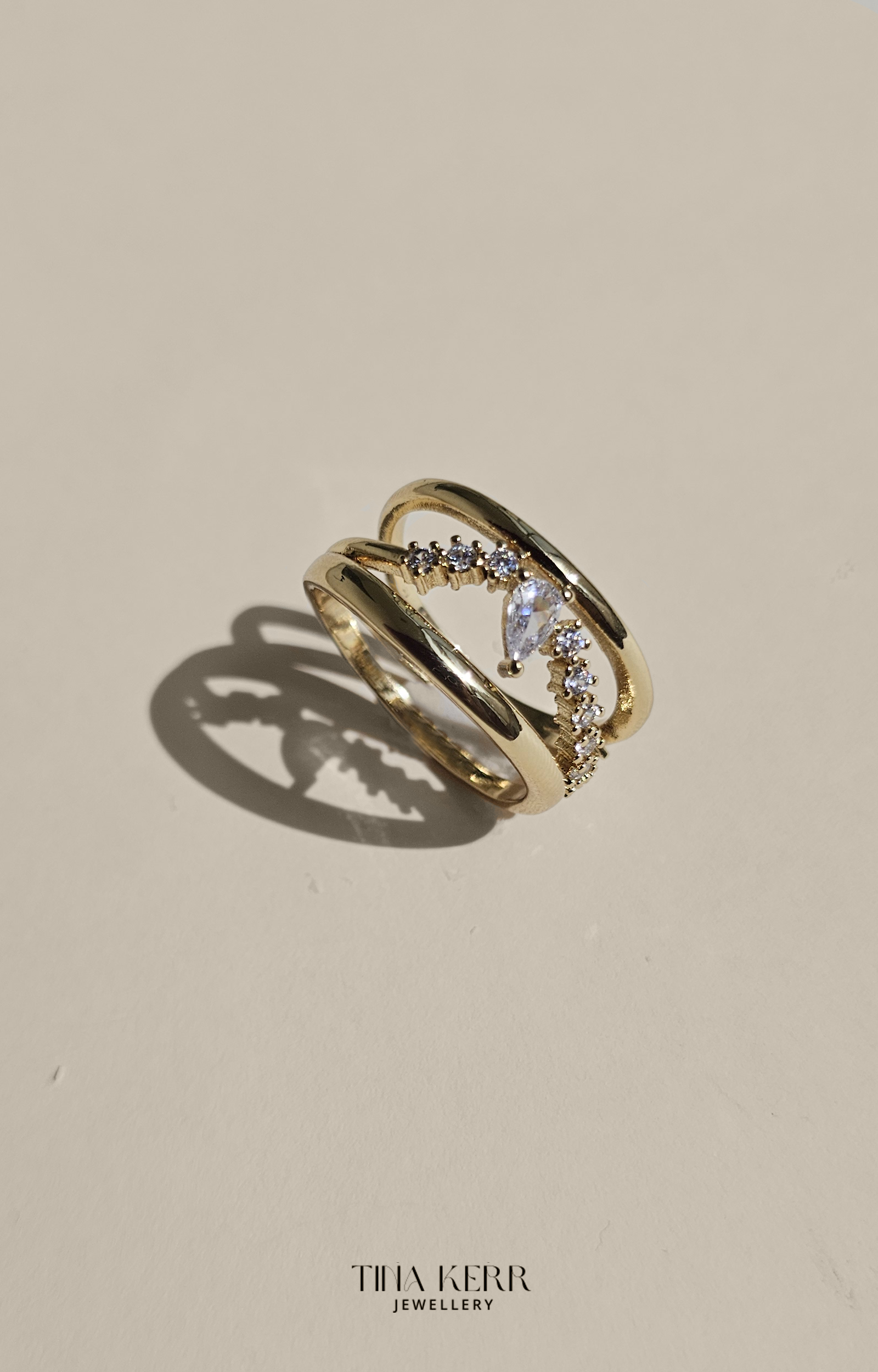 Naia Ring
