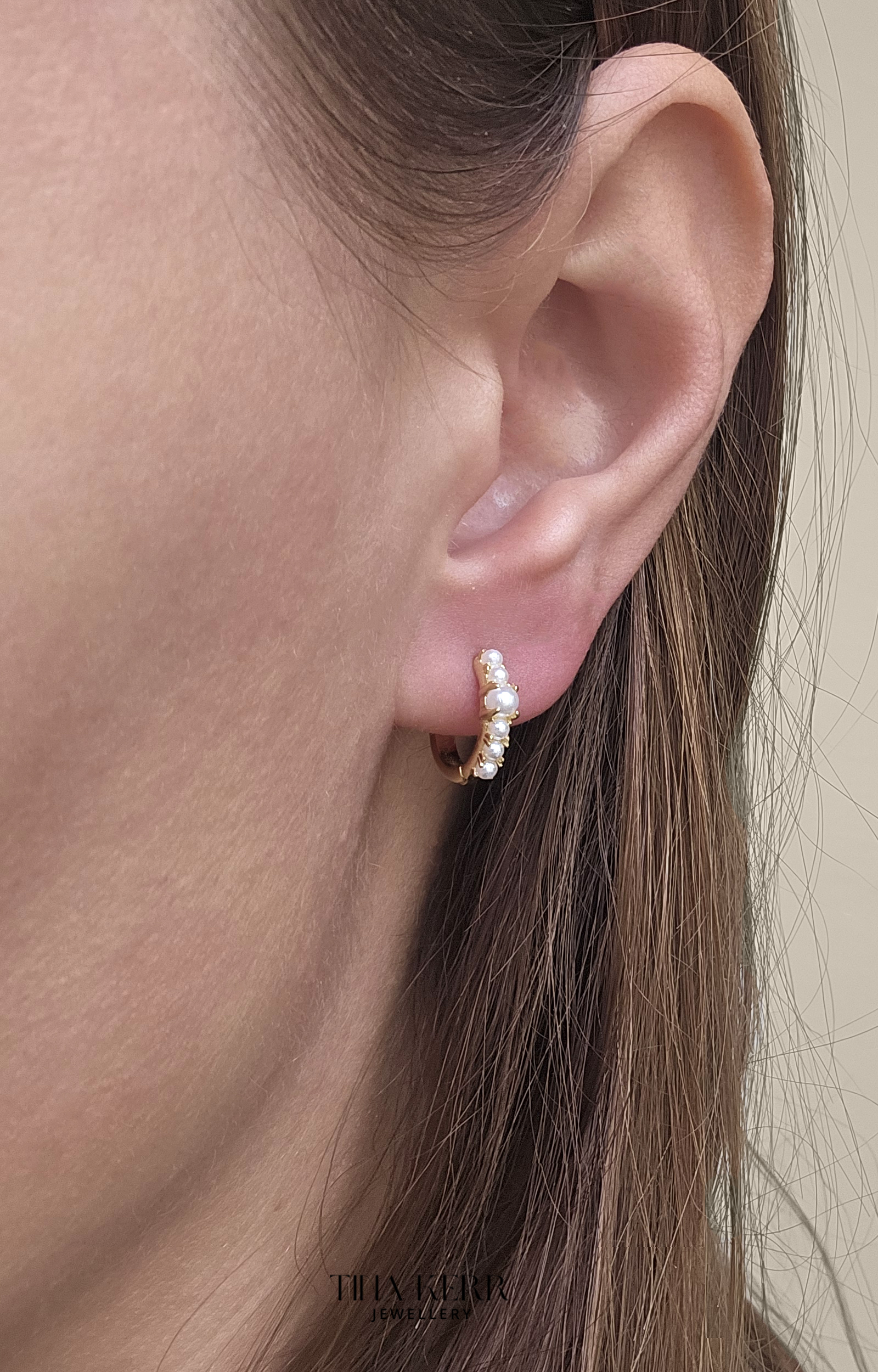 Maisie Huggie Hoop Earrings