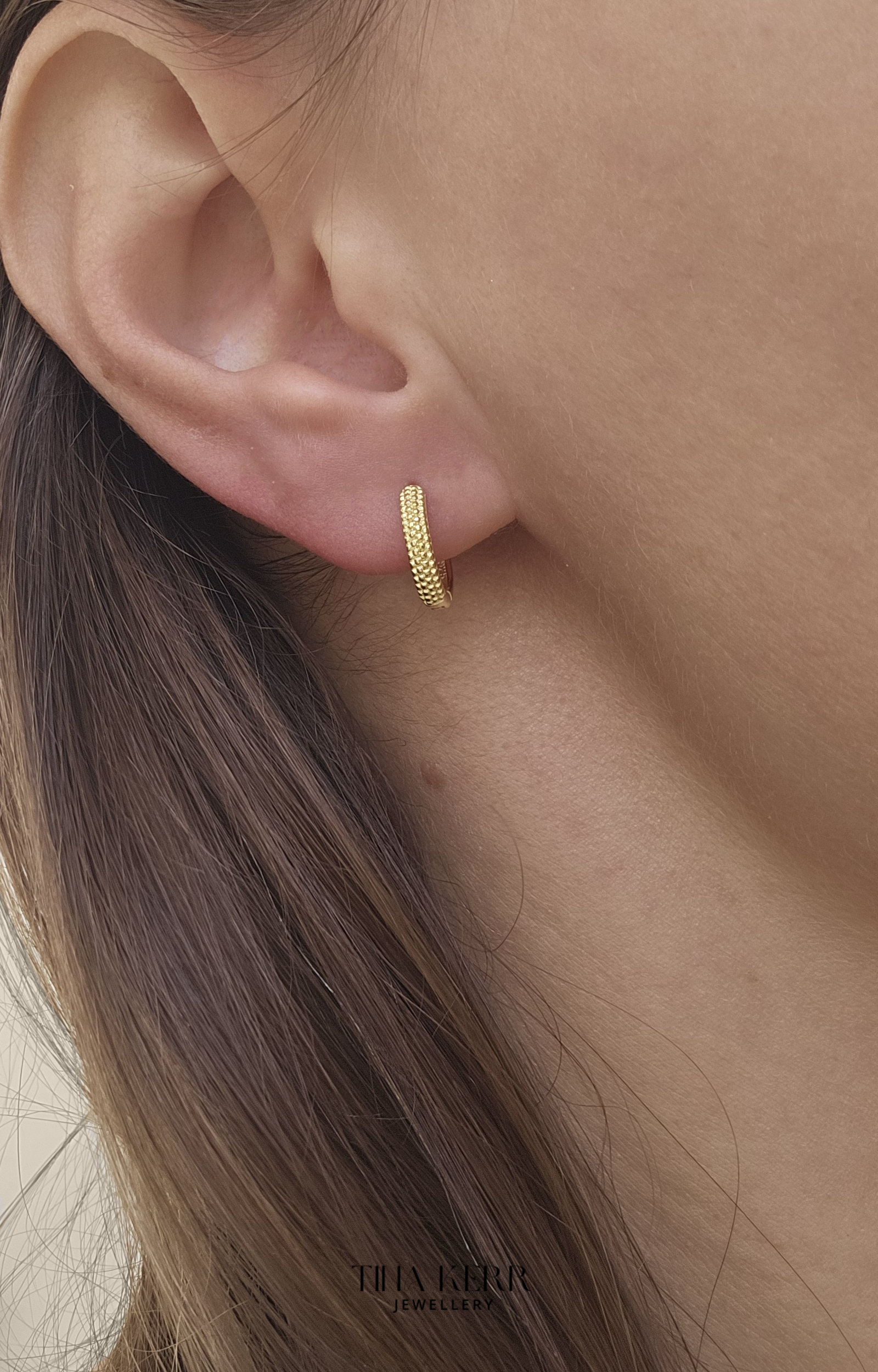 Soleil Huggie Hoop Earrings